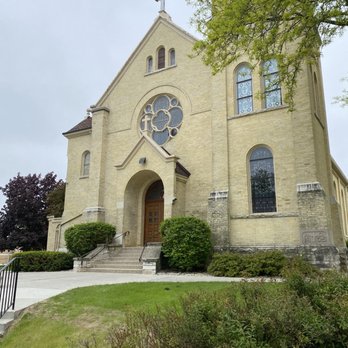 St Mary's Parish School - Elementary Schools Near Me - Menomonee Falls, Wisconsin