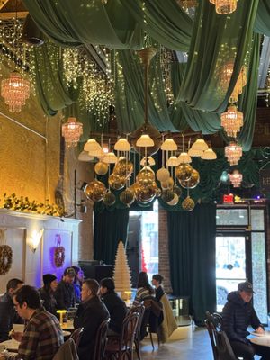 Barrel House Cafe & Bar by null