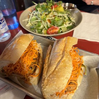 5ive Spice - Lemongrass Chicken Banh Mi - Vietnamese Near Me - Brooklyn, New York 5ive Spice - Lemongrass Chicken Banh Mi - Vietnamese Near Me - Brooklyn, New York