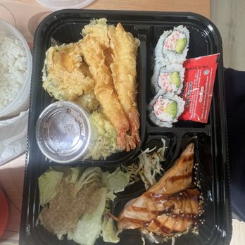 Chacho Sushi - B-2 Salmon Teriyaki/California Roll(3pcs)/Tempura - Sushi Bars Near Me - San Francisco, California