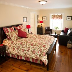 The Inn at Varick Winery - Lakeview Room