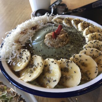 Green Table Cafe - Sea of green bowl - Cafes Near Me - Los Angeles, California Green Table Cafe - Sea of green bowl - Cafes Near Me - Los Angeles, California