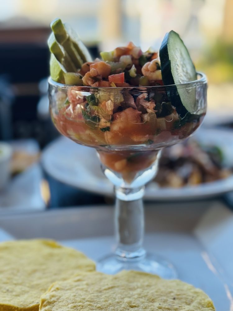 Marina Bar & Grill