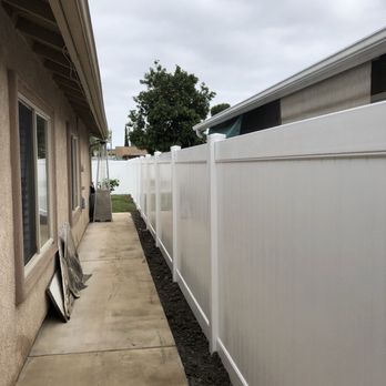 Alfaro Fencing - White Vinyl Fence Installed in one day. Super satisfied - Fences & Gates Near Me Alfaro Fencing - White Vinyl Fence Installed in one day. Super satisfied - Fences & Gates Near Me