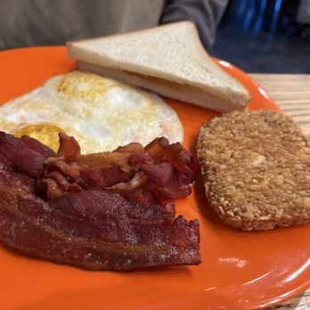 Sunshine HK Cafe - Eggs, bacon, and hash - Chinese Near Me - San Carlos, California Sunshine HK Cafe - Eggs, bacon, and hash - Chinese Near Me - San Carlos, California