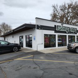 Lighthouse Thrift - Front entrance
