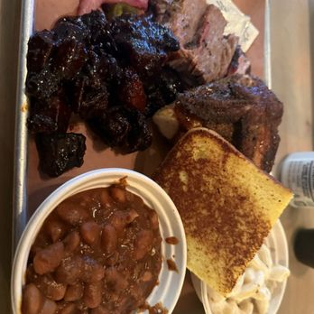 Wagon Wheel BBQ - Same thing, different angle - Barbeque Near Me - Mountain View, California