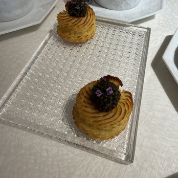 Cafe Dior By Dominique Crenn - Pomme duchesse - Coffee & Tea Near Me - Dallas, Texas