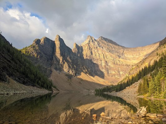 Plain of Six Glaciers Teahouse by null