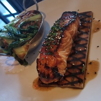 Hudson Grille - Cedar plank salmon with rice and bok coy - New American Near Me - White Plains, New York