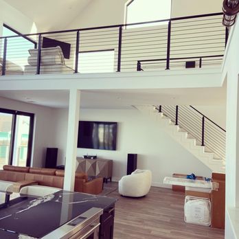 Ilcor Builders - Custom interior beach home, open concept, kitchen, dining, living & second story loft with bedrooms & bathrooms. - General Contractors Near Me - Austin, Texas
