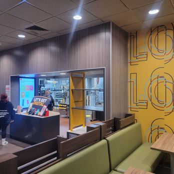 McDonald's - Fast Food Near Me - Barstow, California