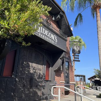 Gideon's Bakehouse - Bakeries Near Me - Orlando, Florida