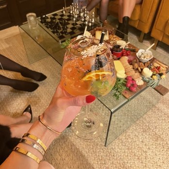 Behind the Glass Bartending - Bartenders Near Me Behind the Glass Bartending - Bartenders Near Me