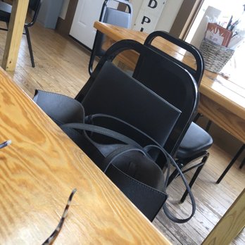 Fields Store Pit BBQ - Inside dining area 10.30.22 - Barbeque Near Me - Waller, Texas