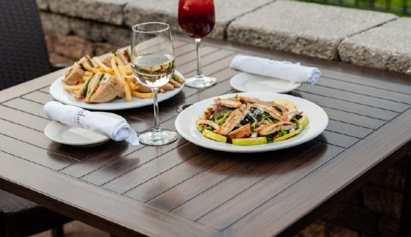 Carlucci's Waterfront by null