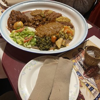 Ethiopian House Restaurant - Ethiopian Near Me - Toronto, Ontario