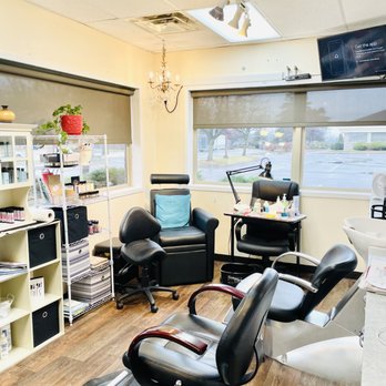 Jills Second Look - My New Bigger Salon in Lansing, Mi. - Hair Salons Near Me - Lansing, Michigan Jills Second Look - My New Bigger Salon in Lansing, Mi. - Hair Salons Near Me - Lansing, Michigan