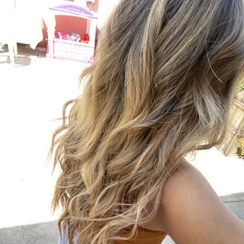 Mezkla - Blow Dry/Out Services Near Me - Los Angeles, California Mezkla - Blow Dry/Out Services Near Me - Los Angeles, California