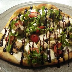 BrickYard Pub - Chicken Flatbread Pizza