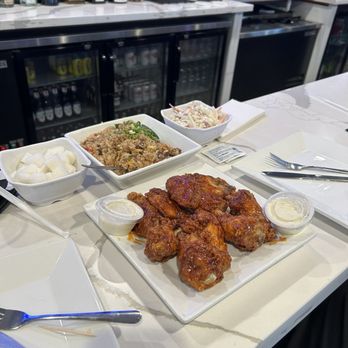 Bonchon Midtown Houston - Spicy wings with the Bulgogi Fried Rice - Korean Near Me - Houston, Texas Bonchon Midtown Houston - Spicy wings with the Bulgogi Fried Rice - Korean Near Me - Houston, Texas