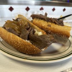 Johnny Di's Beef & Pork - House roast beef special