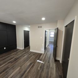 AE Talley Construction - Accent wall in Elkins Park condo. Richy Rich
