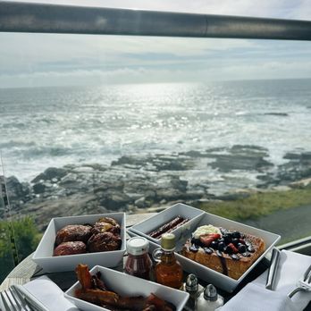 Cliff House - Resorts Near Me - Cape Neddick, Maine