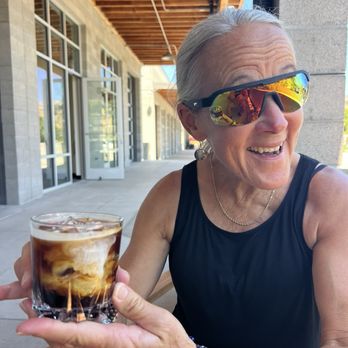 Piccadilly Cycles - Coffee on the Bear Creek Parkway at coffee Bach - Bikes Near Me - Ashland, Oregon Piccadilly Cycles - Coffee on the Bear Creek Parkway at coffee Bach - Bikes Near Me - Ashland, Oregon