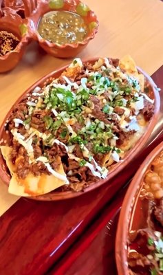 CH Y La Birria by null