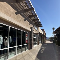 Old Navy Outlet - 01/29/2023