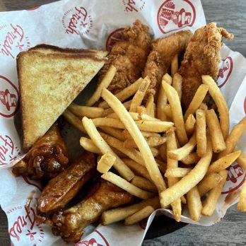 Slim Chickens - 3 and 3 meal w/honey bbq sauce - Chicken Shop Near Me - Meridian, Idaho