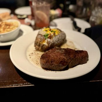 LongHorn Steakhouse - Flo's Filet and Loaded Baked Potato - Steakhouses Near Me - Idaho Falls, Idaho LongHorn Steakhouse - Flo's Filet and Loaded Baked Potato - Steakhouses Near Me - Idaho Falls, Idaho
