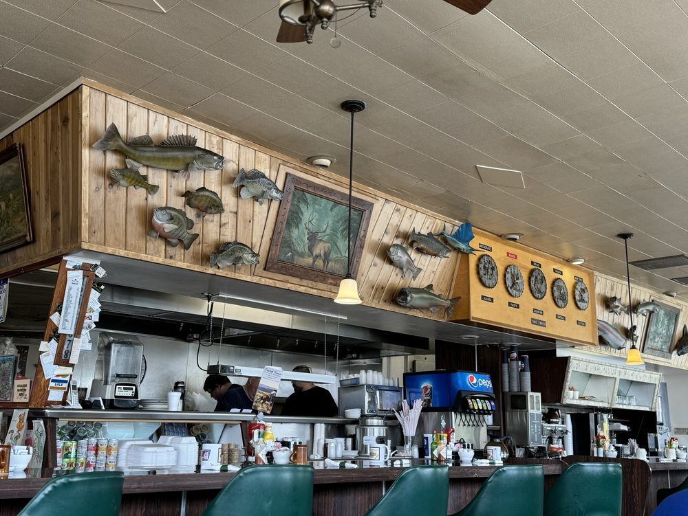 Oregon Trail Restaurant & Motel