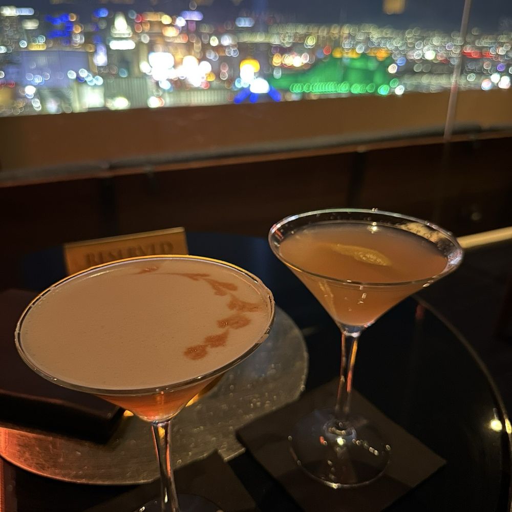 Skyfall Panoramic Bar & Lounge - Cocktail Bars Near Me - Las Vegas, Nevada Skyfall Panoramic Bar & Lounge - Cocktail Bars Near Me - Las Vegas, Nevada