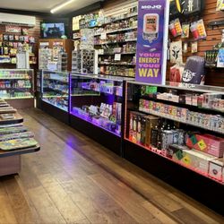 Smoke Zone Smoke Shop