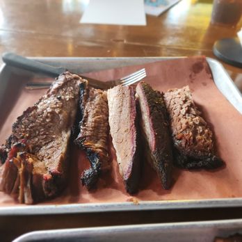 Highlands Smokehouse - Brisket - flat and point - Barbeque Near Me - Highlands, North Carolina Highlands Smokehouse - Brisket - flat and point - Barbeque Near Me - Highlands, North Carolina