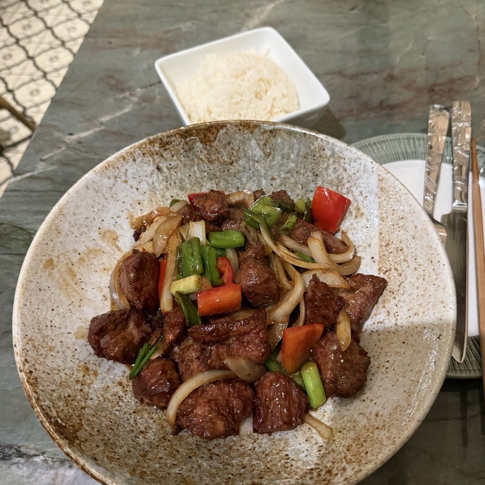 Maison Lotus - Shaking Beef - Asian Fusion Near Me - Wayne, Pennsylvania Maison Lotus - Shaking Beef - Asian Fusion Near Me - Wayne, Pennsylvania