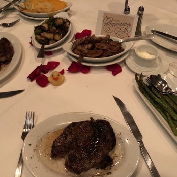 Ruth's Chris Steak House - Steakhouses Near Me - Memphis, Tennessee Ruth's Chris Steak House - Steakhouses Near Me - Memphis, Tennessee