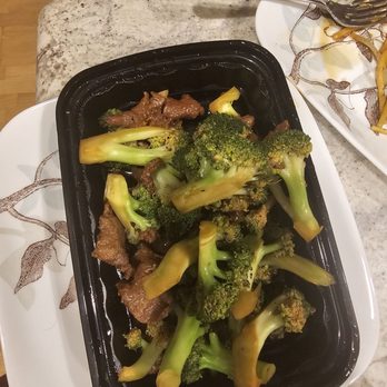 Min's Dumpling - Broccoli beef was 95% broccoli. - Chinese Near Me - San Clemente, California