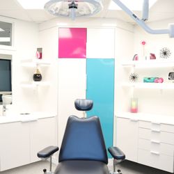 425 Oral, Maxillofacial, and Implant Surgery - Patient Room