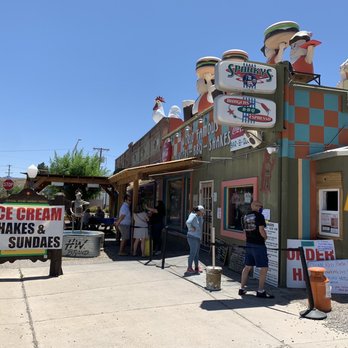 Sparkys BBQ and Espresso - Burgers Near Me - Hatch, New Mexico
