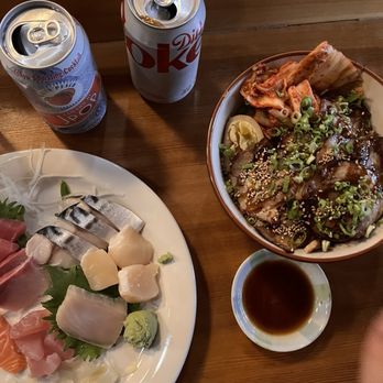 Issian - Large omakase and chasu Don - Sushi Bars Near Me - Seattle, Washington