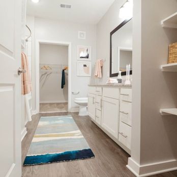 Story Mt Zion - Luxury Bathrooms - Apartments Near Me - Morrow, Georgia Story Mt Zion - Luxury Bathrooms - Apartments Near Me - Morrow, Georgia