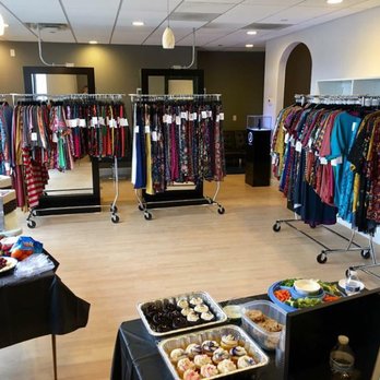 Jubilance Salon - Pop-up Lularoe party in the salon! - Hair Salons Near Me - Burlington, Vermont Jubilance Salon - Pop-up Lularoe party in the salon! - Hair Salons Near Me - Burlington, Vermont