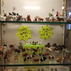 Oklahoma - Lovely little ceramic animals