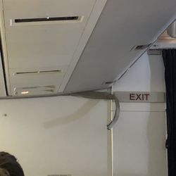Lufthansa - Lufthansa LH418 Premium Economy Cabin