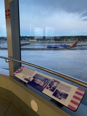 Manchester-Boston Regional Airport by null