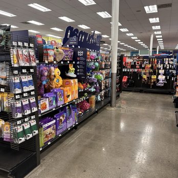Petco - Pet Stores Near Me - Montclair, California