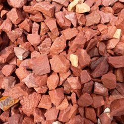 Maple 85 Premium Landscape Mulch & Rock Center - Pawnee Red 1.5"